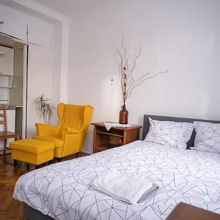Pokoje Koszykowa Nf Πανσιόν